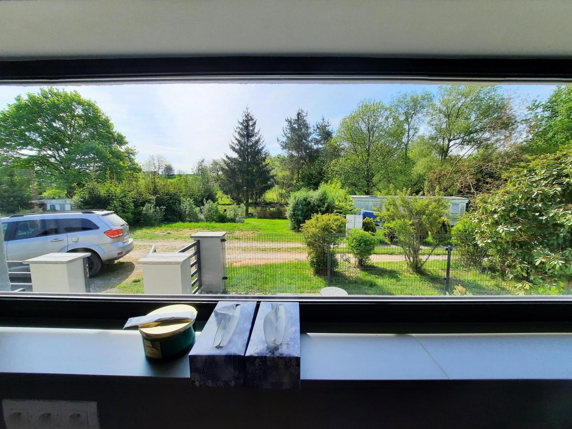 Bungalov Na Brehu Labe S Vlastnim Molem Pardubice Exterior foto